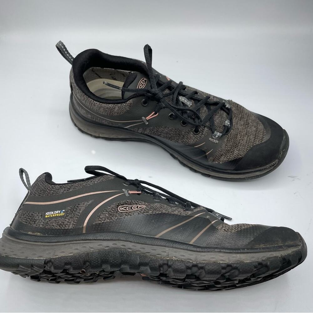Keen Black & Grey Lace Up Sneakers Running Shoes Womens 7.5 Outdoorsy Hiking
